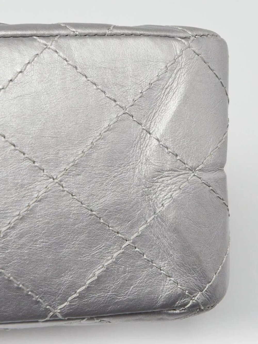 Chanel Silver 2.55 Reissue Quilted Calfskin Leather 227 Jumbo Flap Bag - Picture 7 of 11